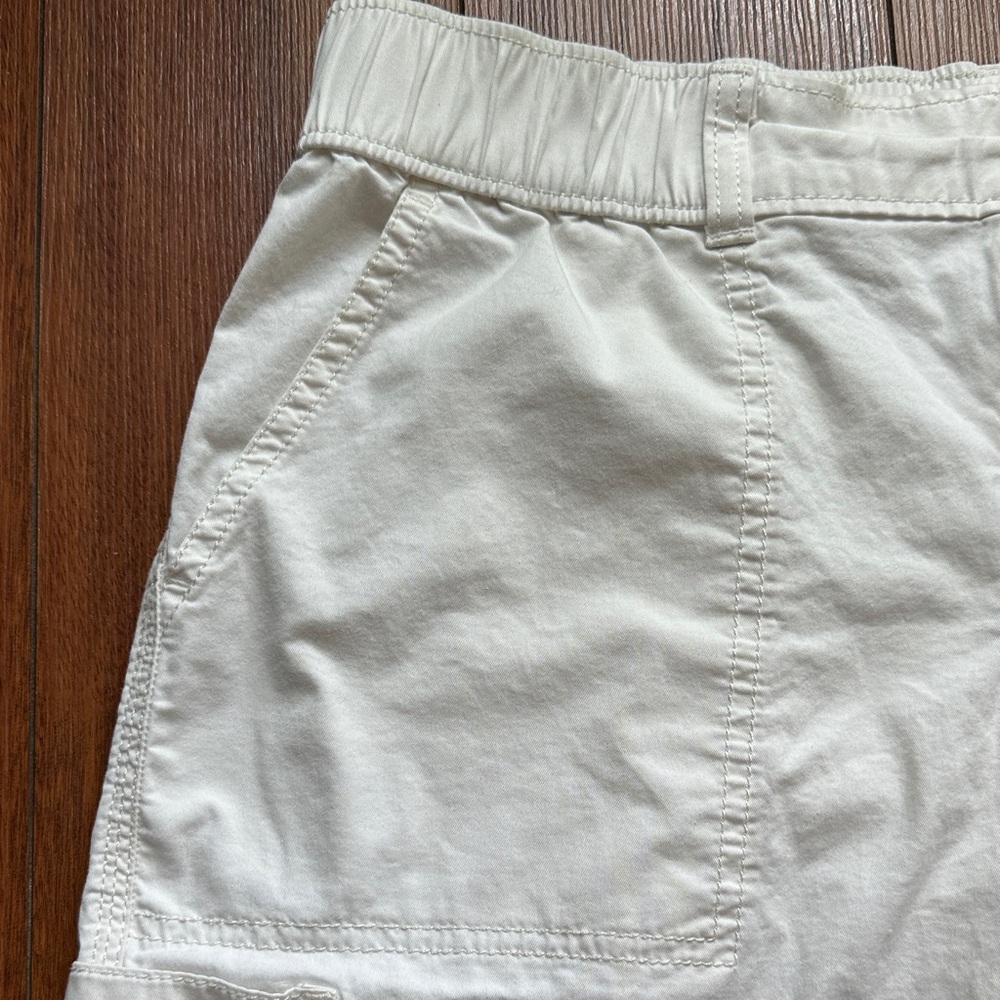 🤍🤍EUC Sonoma Women's Off White Cargo Shorts🤍🤍 - Picture 3 of 8